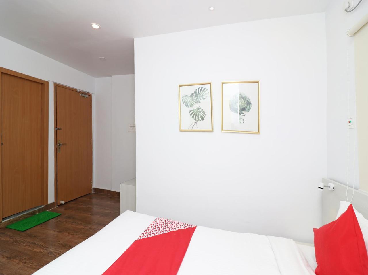 Oyo 15637 Transit Express Hotel Kolkata Ngoại thất bức ảnh